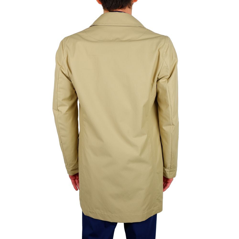 Aquascutum Classic Beige Trench Coat - Timeless Elegance